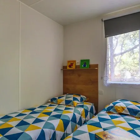 Campsite Mobilhome 6 Personnes 5*