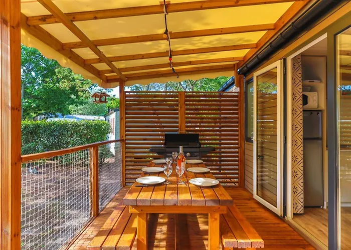 Mobil-home 6 Personnes مكان تخييم 5*